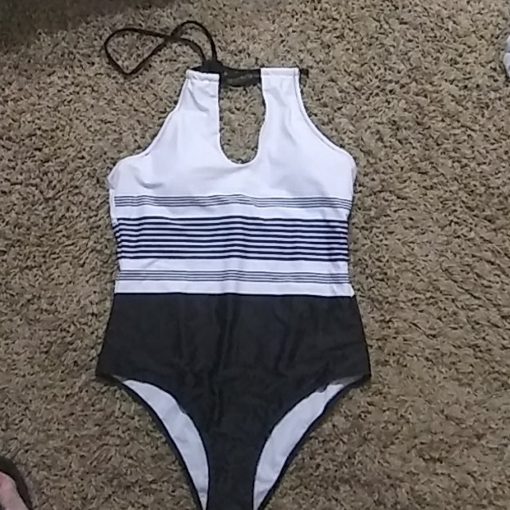One piece swimsuit